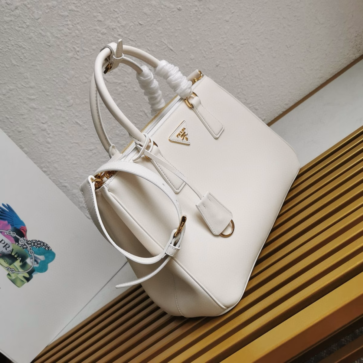 Prada Galleria Large Tote Bag in White Calfskin - Image 7