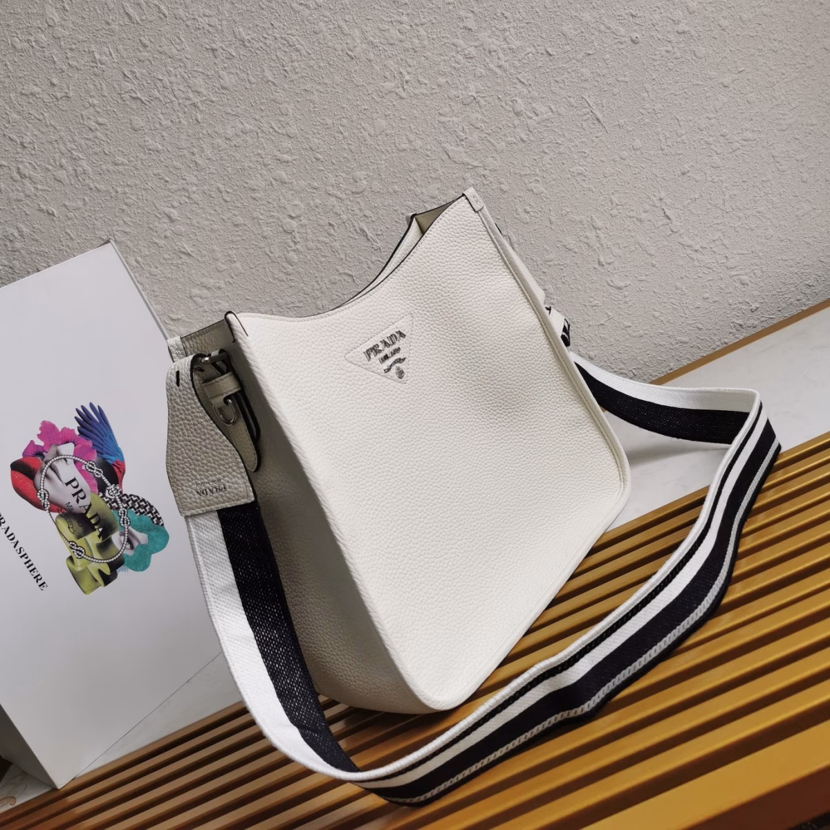 Prada Hobo Bag in White Grained Leather - Image 2