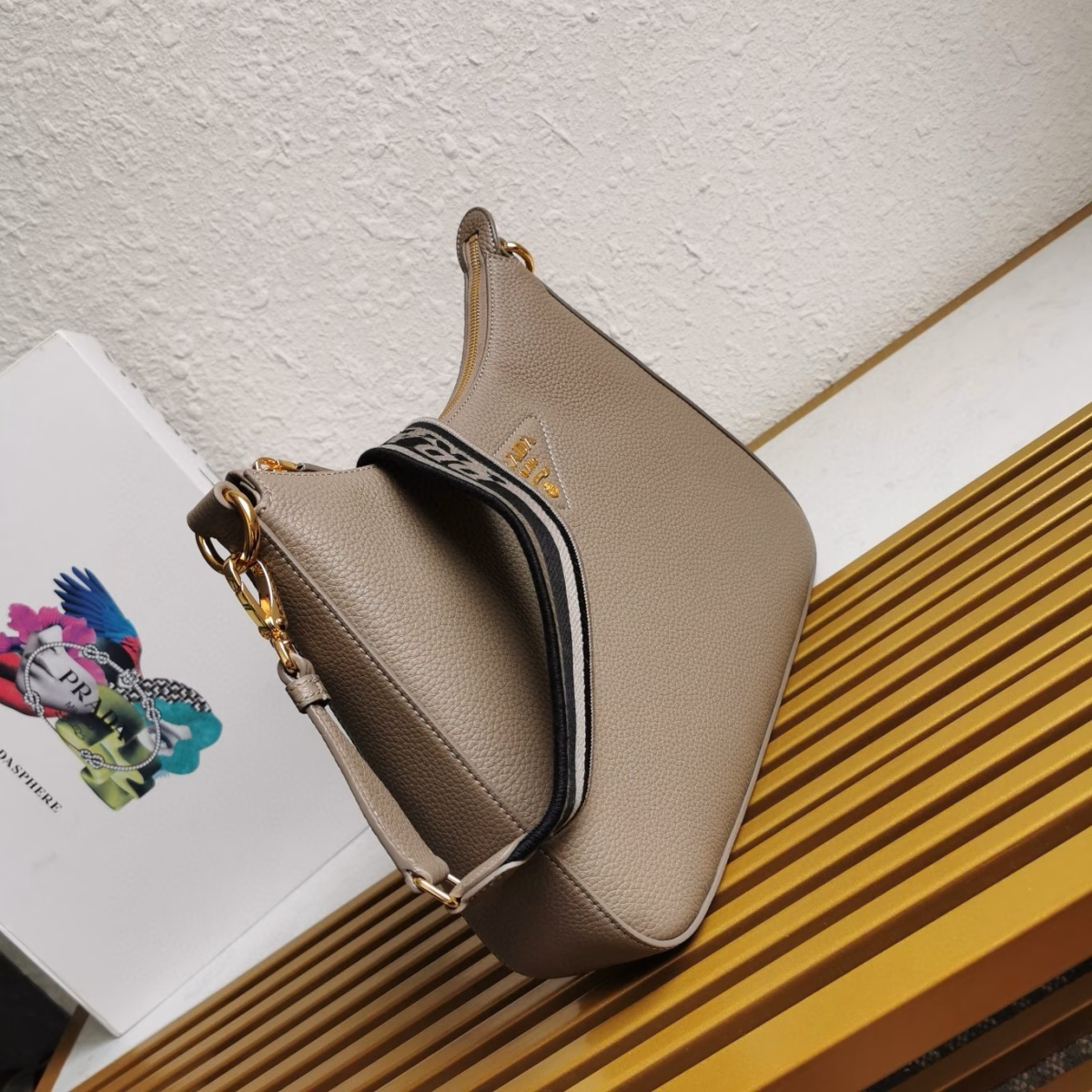 Prada Shoulder Bag in Grey Grained Leather - Image 6