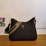 Prada Shoulder Bag in Black Grained Leather - Image 5