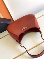 Prada Shoulder Bag in Berry Leather - Image 3