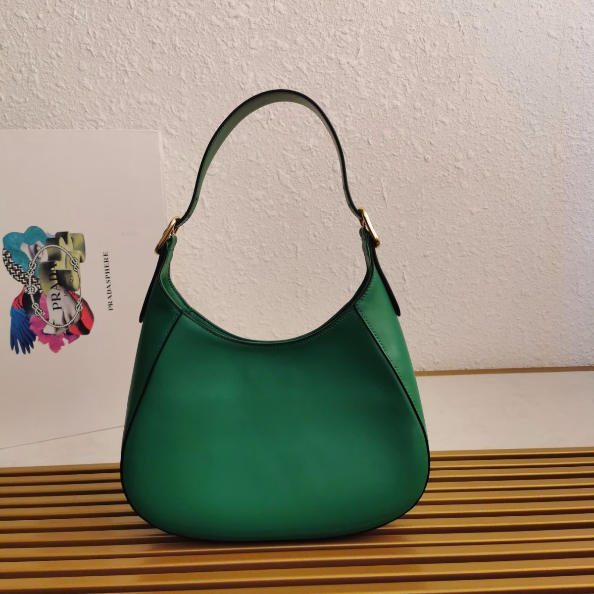 Prada Shoulder Bag in Green Leather - Image 8