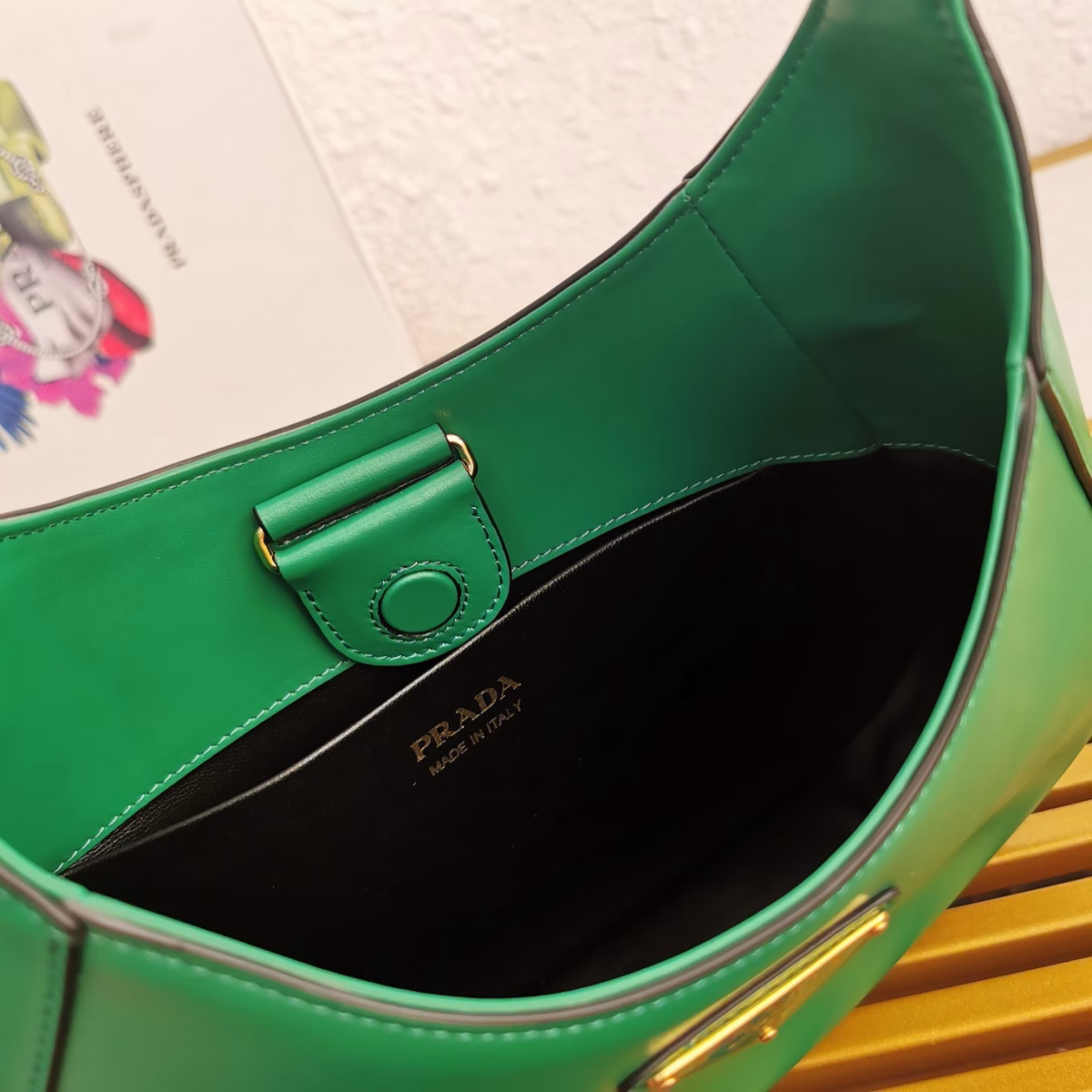 Prada Shoulder Bag in Green Leather - Image 2