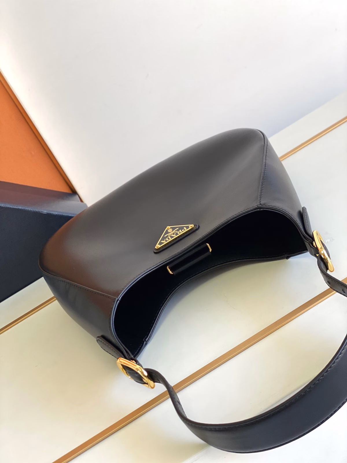 Prada Shoulder Bag in Black Leather - Image 3