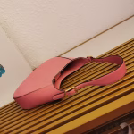 Prada Shoulder Bag in Pink Leather - Image 4