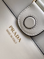 Prada Shoulder Bag in Woven Straw and White Leather - Image 5