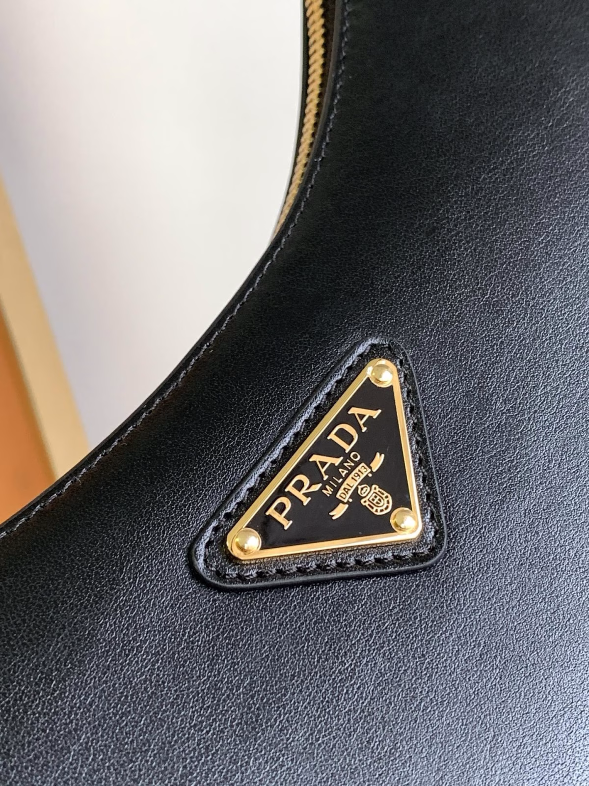 Prada Arque Shoulder Bag in Black Leather - Image 5