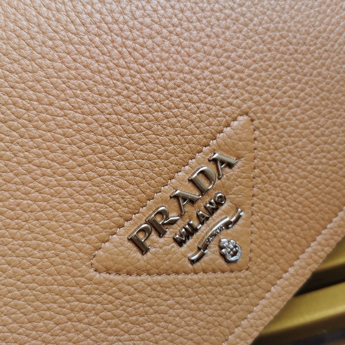 Prada Flap Shoulder Bag in Brown Grained Leather - Image 4