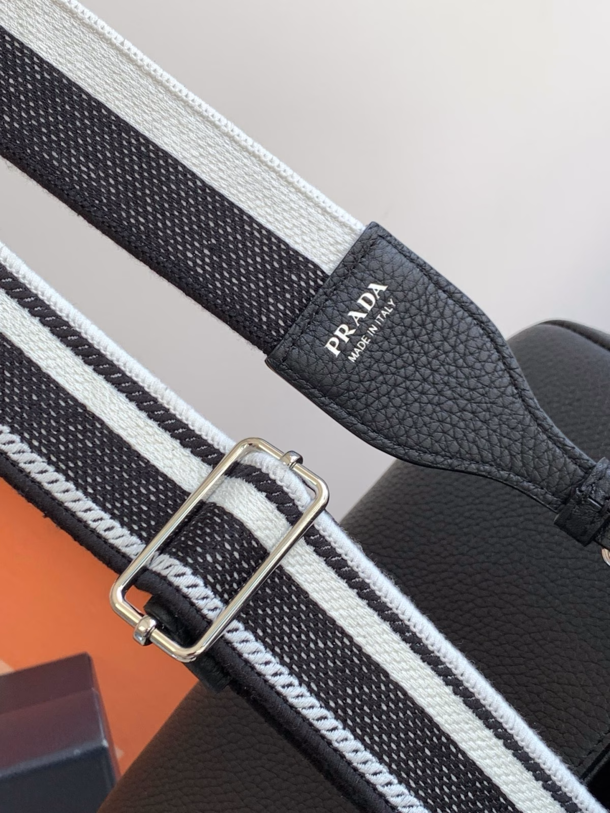 Prada Flap Shoulder Bag in Black Grained Leather - Image 9