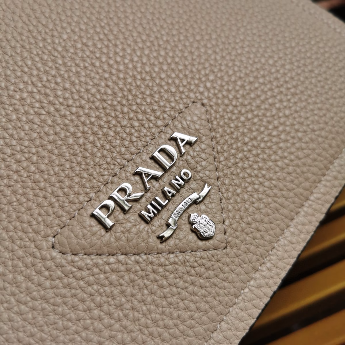 Prada Flap Shoulder Bag in Light Pink Grained Leather - Image 8