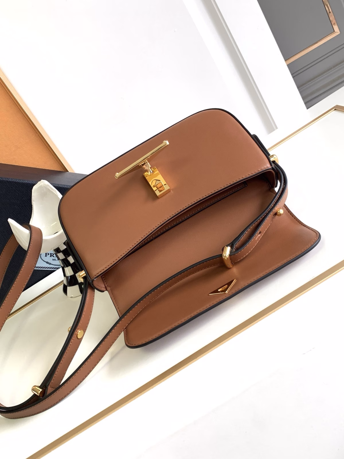 Prada Shoulder Bag in Cognac Smooth Calfskin - Image 9