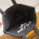 Prada Large Crochet Tote Bag in Black Raffia-effect Yarn - Image 4