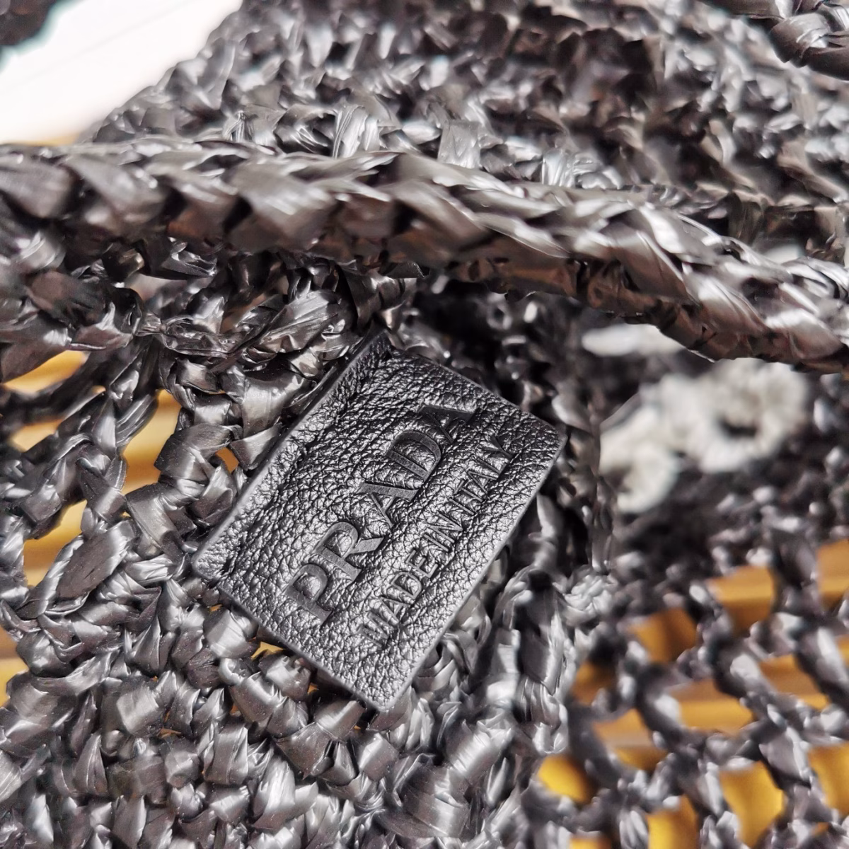 Prada Small Tote Bag In Black Woven Raffia - Image 3