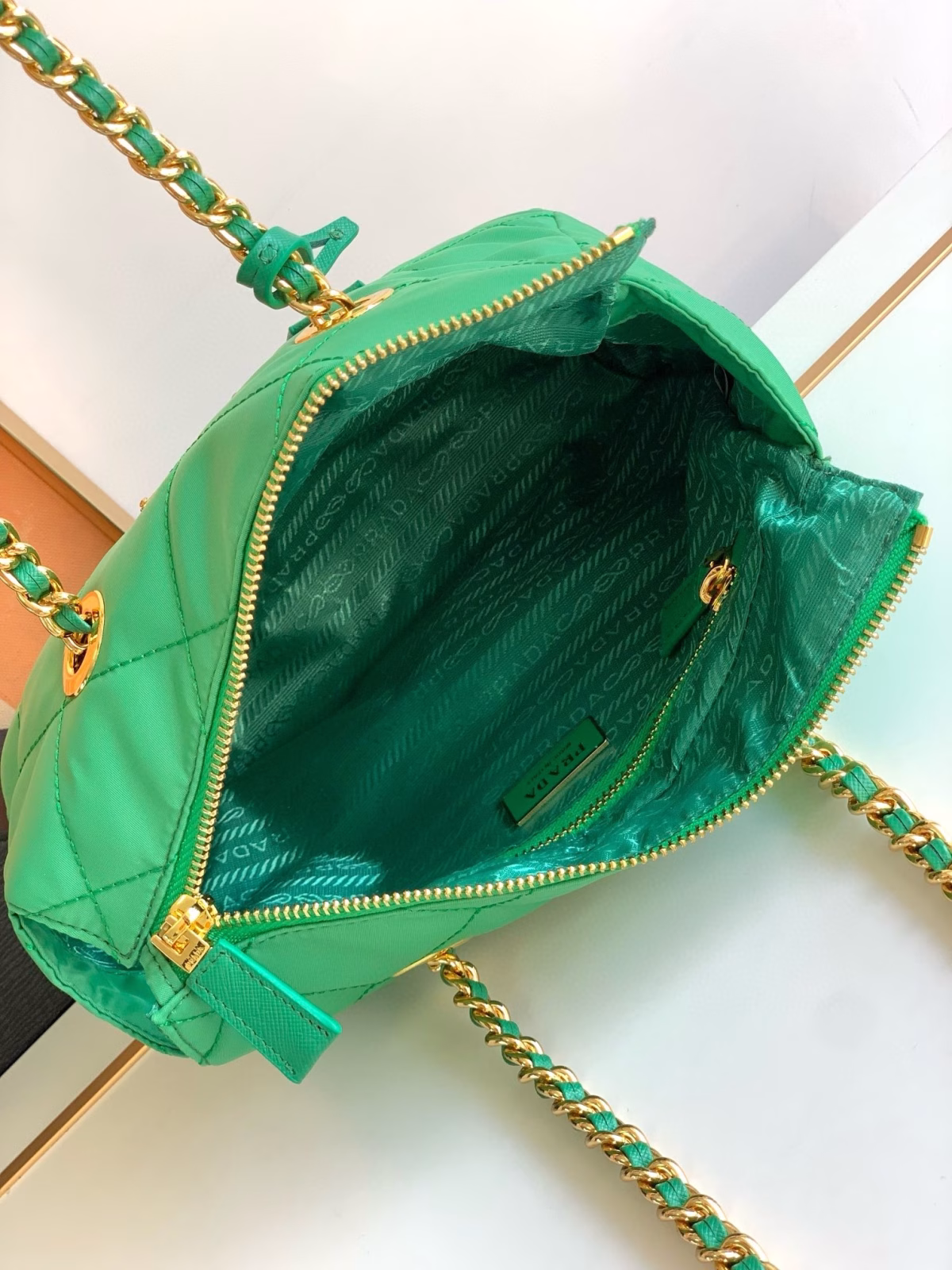 Prada Re-Edition 1995 Tote Bag in Green Re-Nylon - Image 4