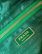 Prada Re-Edition 1995 Tote Bag in Green Re-Nylon - Image 5