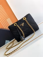 Prada Re-Edition 1995 Tote Bag in Black Re-Nylon - Image 7