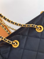 Prada Re-Edition 1995 Tote Bag in Black Re-Nylon - Image 2