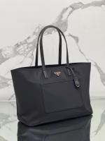 Prada Re-Edition 1978 Large Tote Bag in Black Re-Nylon - Image 6
