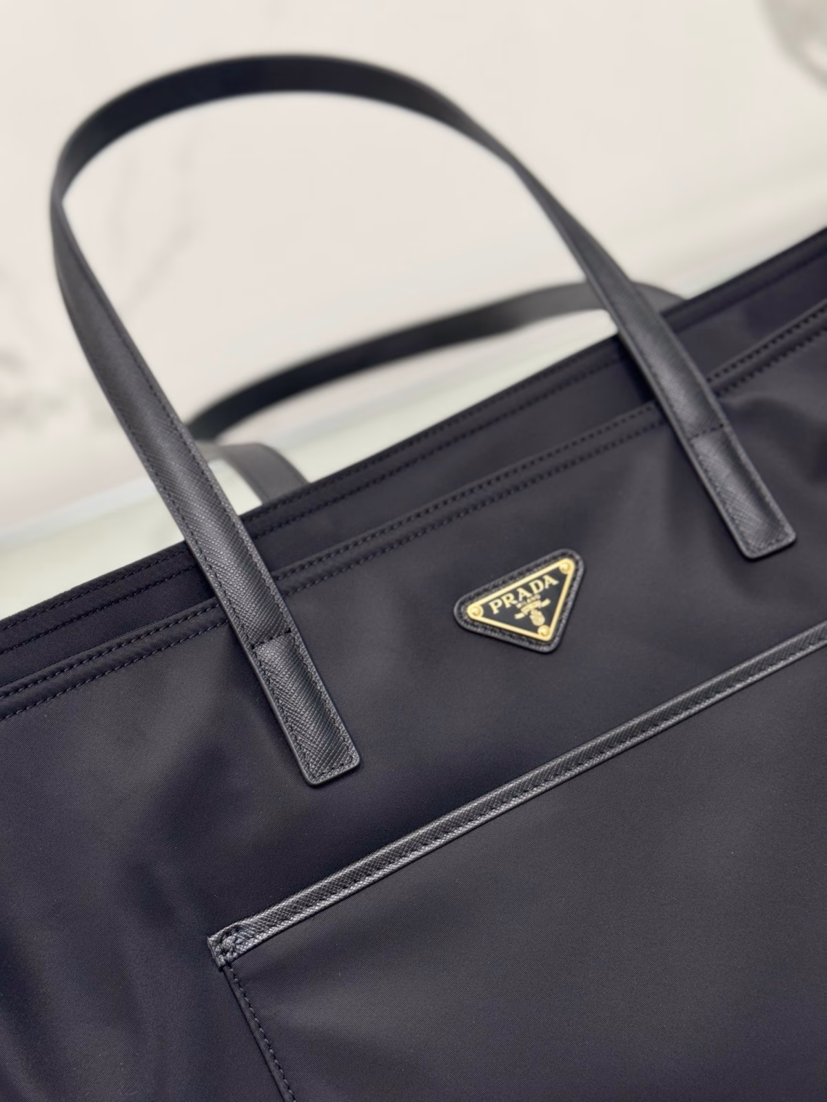 Prada Re-Edition 1978 Large Tote Bag in Black Re-Nylon - Image 2