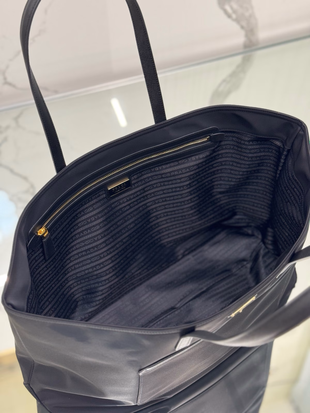 Prada Re-Edition 1978 Large Tote Bag in Black Re-Nylon - Image 9