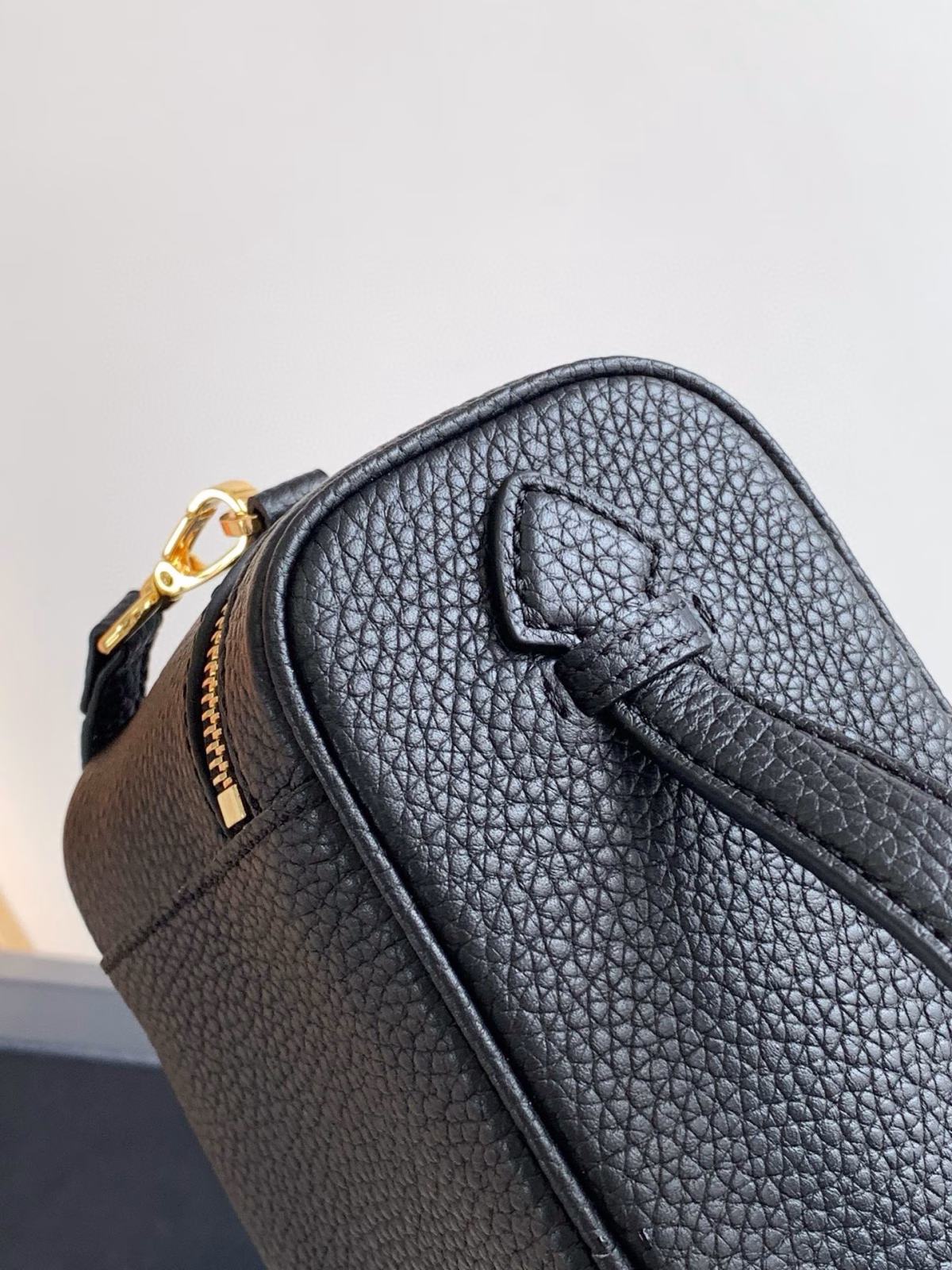 Prada Mini Vanity Bag in Black Grained Leather - Image 10