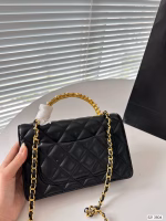 CHANEL 23B - Image 4