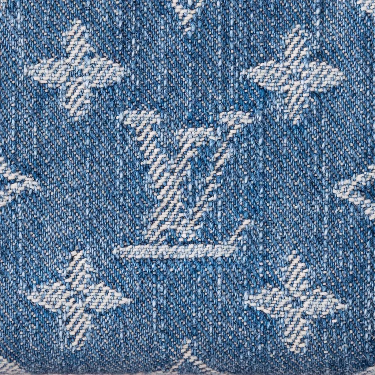 Zippy Coin Purse M82957 - Image 4