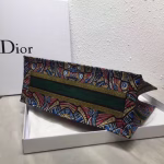 Dior Book Tote Bg In Butterfly Multicolor Canvas - Image 5