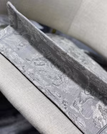 Dior Large Book Tote In Gray Toile de Jouy Reverse Embroidery - Image 6