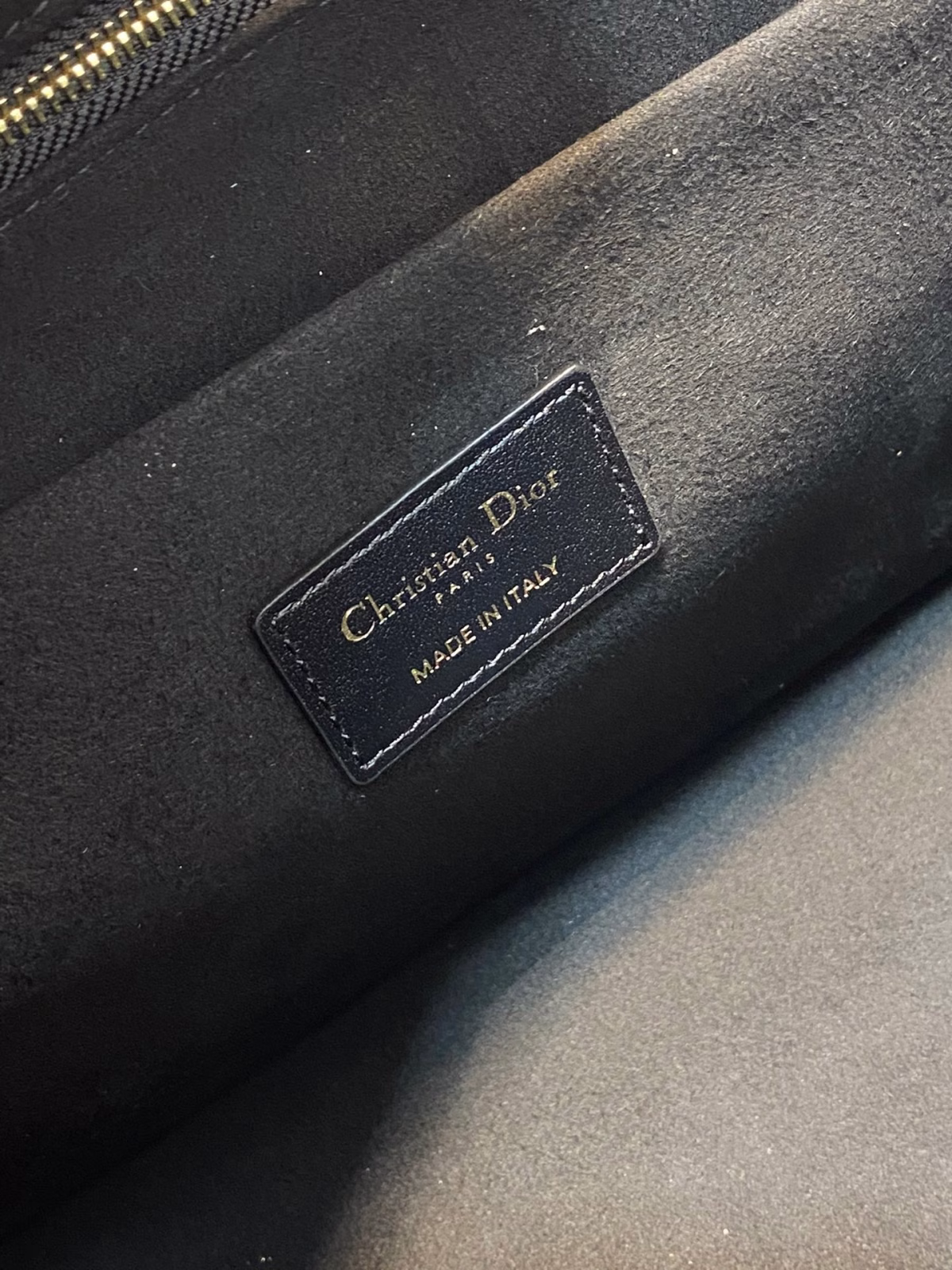 Dior Medium Essential Tote Bag In Black Archicannage Calfskin - Image 5