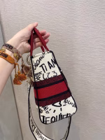 Dior Medium Lady D-Lite Dioramour Graffiti Embroidery Bag - Image 5