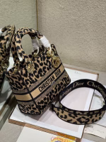 Dior Medium Lady D-Lite Bag In Beige Multicolor Mizza Embroidery - Image 6