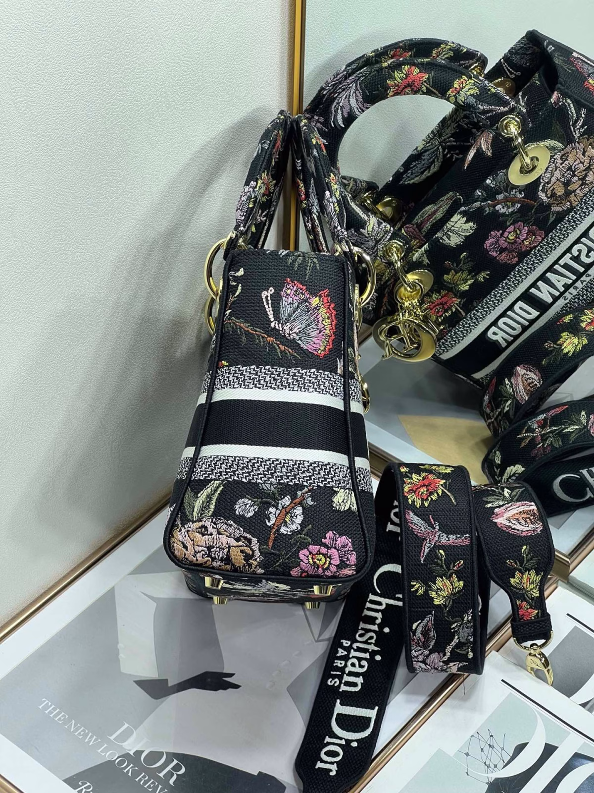 Dior Medium Lady D-Lite Bag In Black Jardin Botanique Embroidery - Image 7