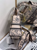 Dior Medium Lady D-Lite Bag In Powder Jardin Botanique Embroidery - Image 7