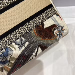 Dior Medium Lady D-Lite Bag In White Jardin d'Hiver Embroidery - Image 4