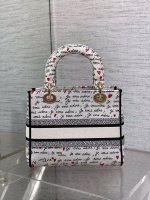 Dior Lady D-Lite Medium Bag in White and Red Je Vous Adore Motif - Image 4