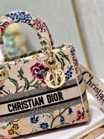 Dior Lady D-Lite Medium Bag In Beige Raffia Embroidered with Dior Petites Fleurs - Image 10