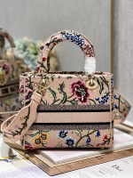 Dior Lady D-Lite Medium Bag In Beige Raffia Embroidered with Dior Petites Fleurs - Image 7