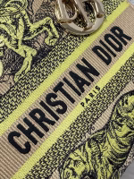 Dior Dioriviera Lady D-Lite Medium Bag in Raffia with Lime Toile de Jouy Sauvage Embroidery - Image 10