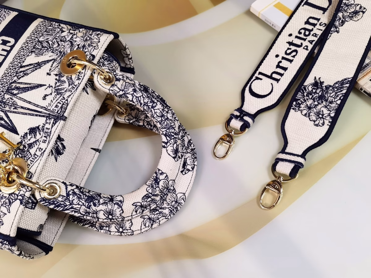 Dior Medium Lady D-Lite Bag In Blue Multicolor R¨ºve d'Infini Embroidery - Image 9