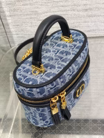Dior 30 Montaigne Mini Vanity Case in Blue Denim Oblique Jacquard - Image 9