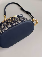 Dior 30 Montaigne Mini Vanity Case in Blue Oblique Jacquard - Image 10