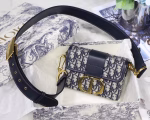 Dior 30 Montaigne Box Bag In Blue Oblique Canvas - Image 6
