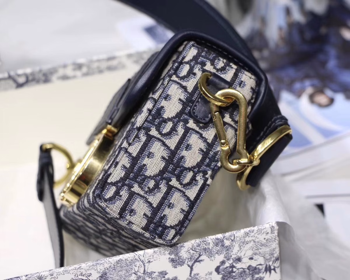 Dior 30 Montaigne Box Bag In Blue Oblique Canvas - Image 8