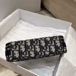 Dior 30 Montaigne Box Bag In Blue Dior Oblique Jacquard - Image 2