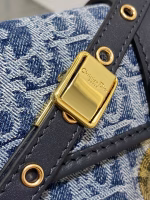 Dior 30 Montaigne East-West Bag with Chain in Blue Denim Oblique Jacquard - Image 7