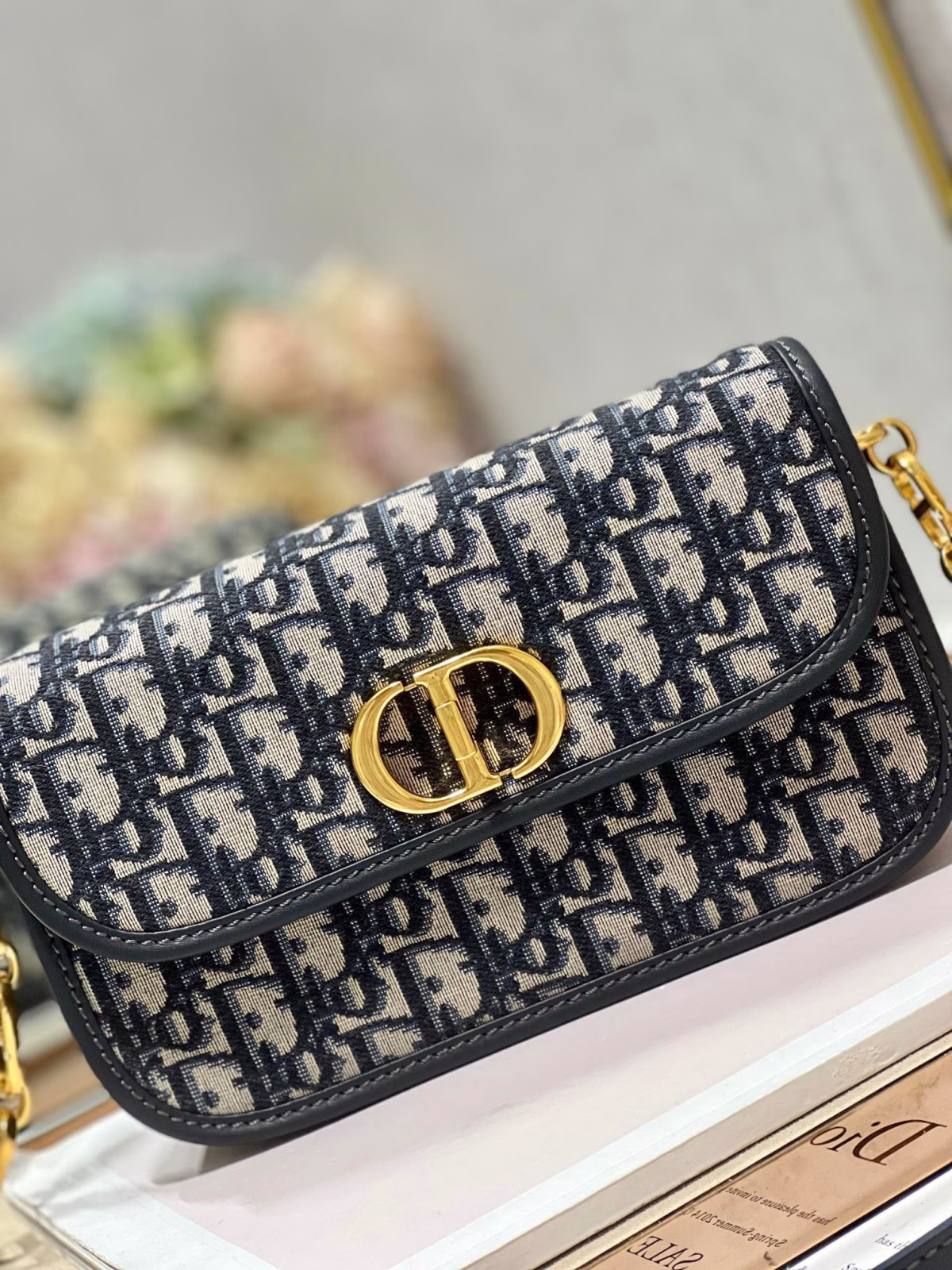 Dior 30 Montaigne Avenue Bag In Blue Dior Oblique Jacquard - Image 9