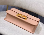 Dior 30 Montaigne Shoulder Bag In Pale Pink Calfskin - Image 4