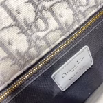 Dior 30 Montaigne Bag In Grey Oblique Jacquard Canvas - Image 5