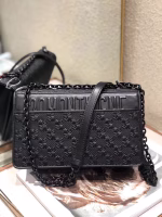 Dior 30 Montaigne Chain Bag In Black Braided Lambskin - Image 3